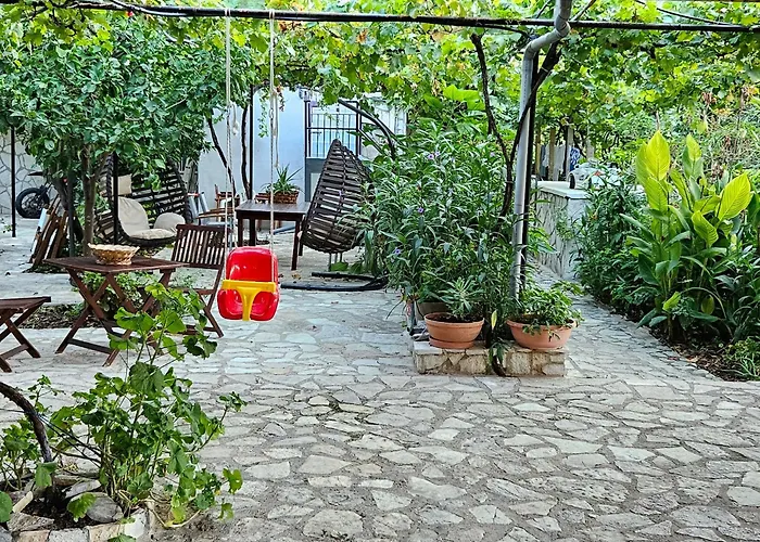 Vendégház Klejdi's House *